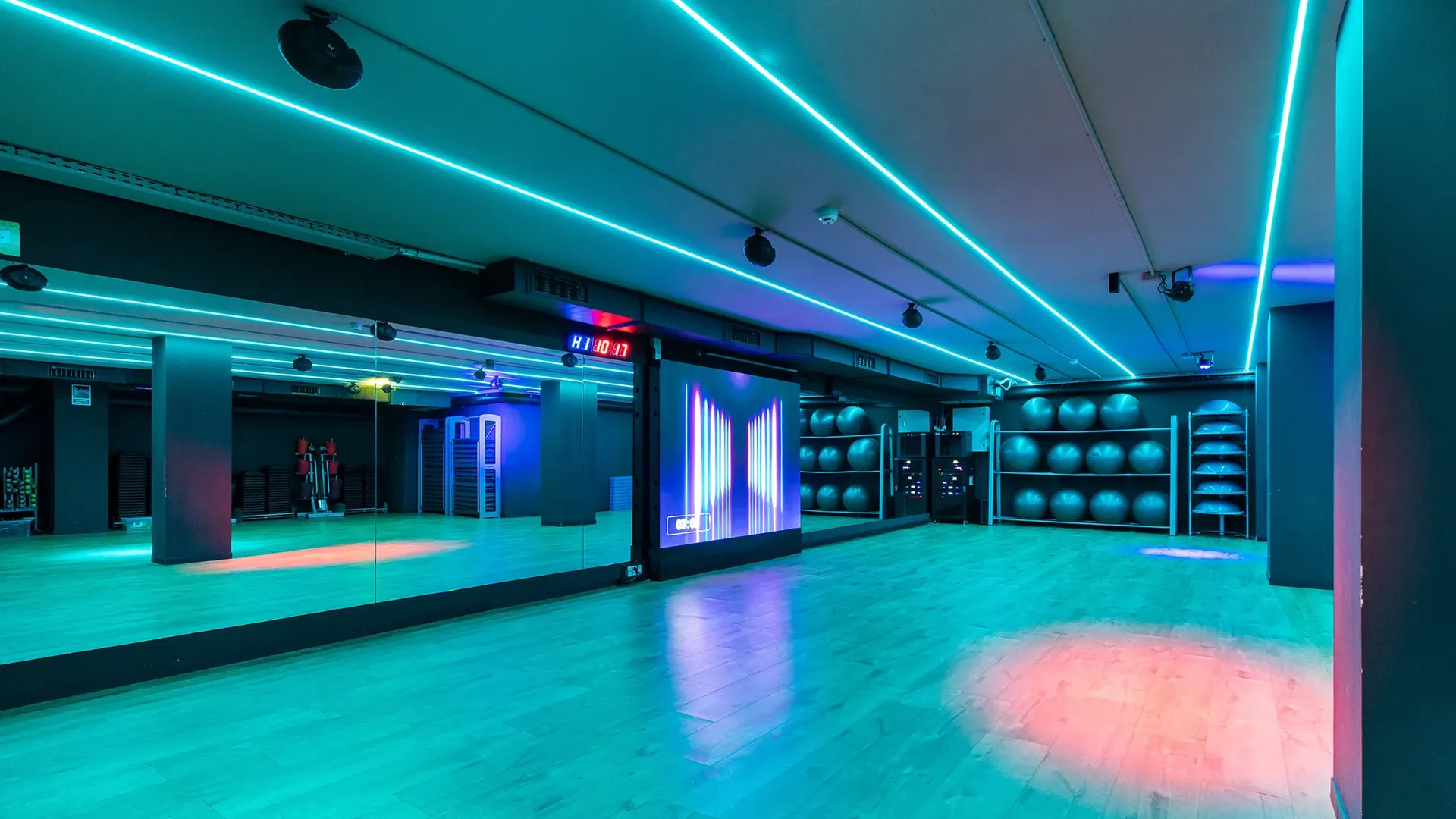 club hero background with the club room