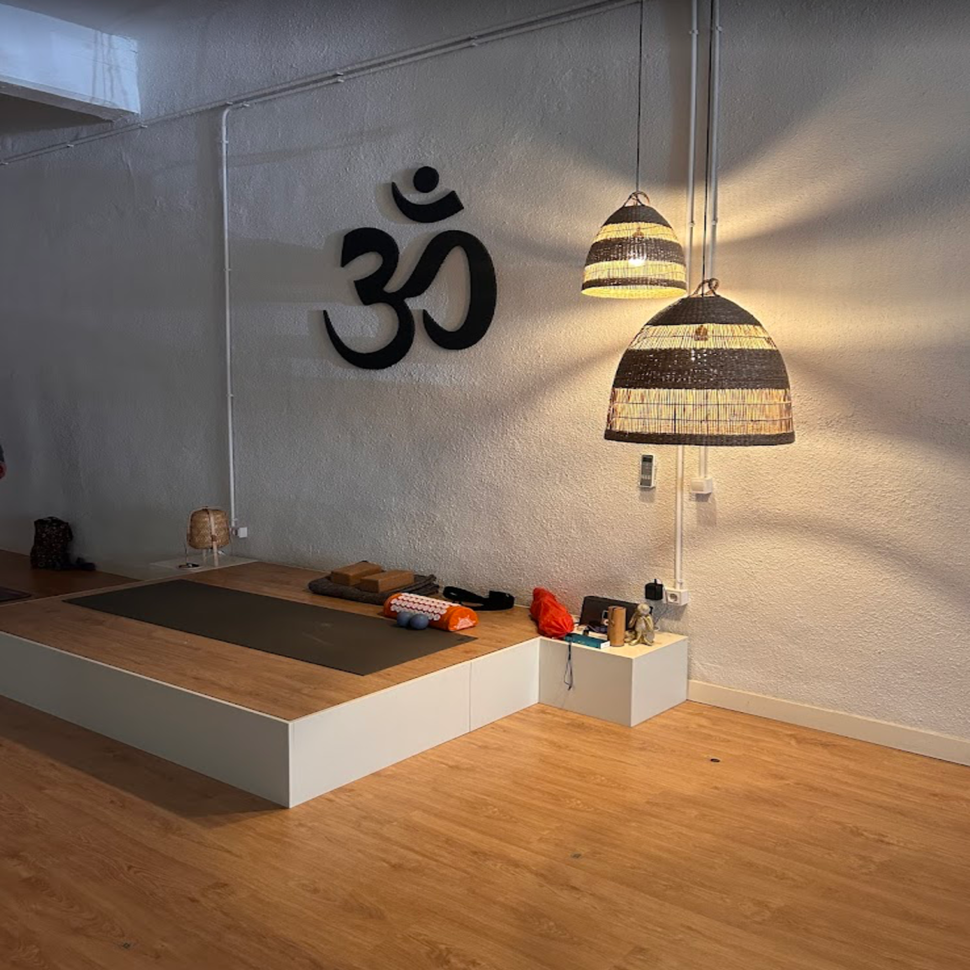 club hero background with the club room