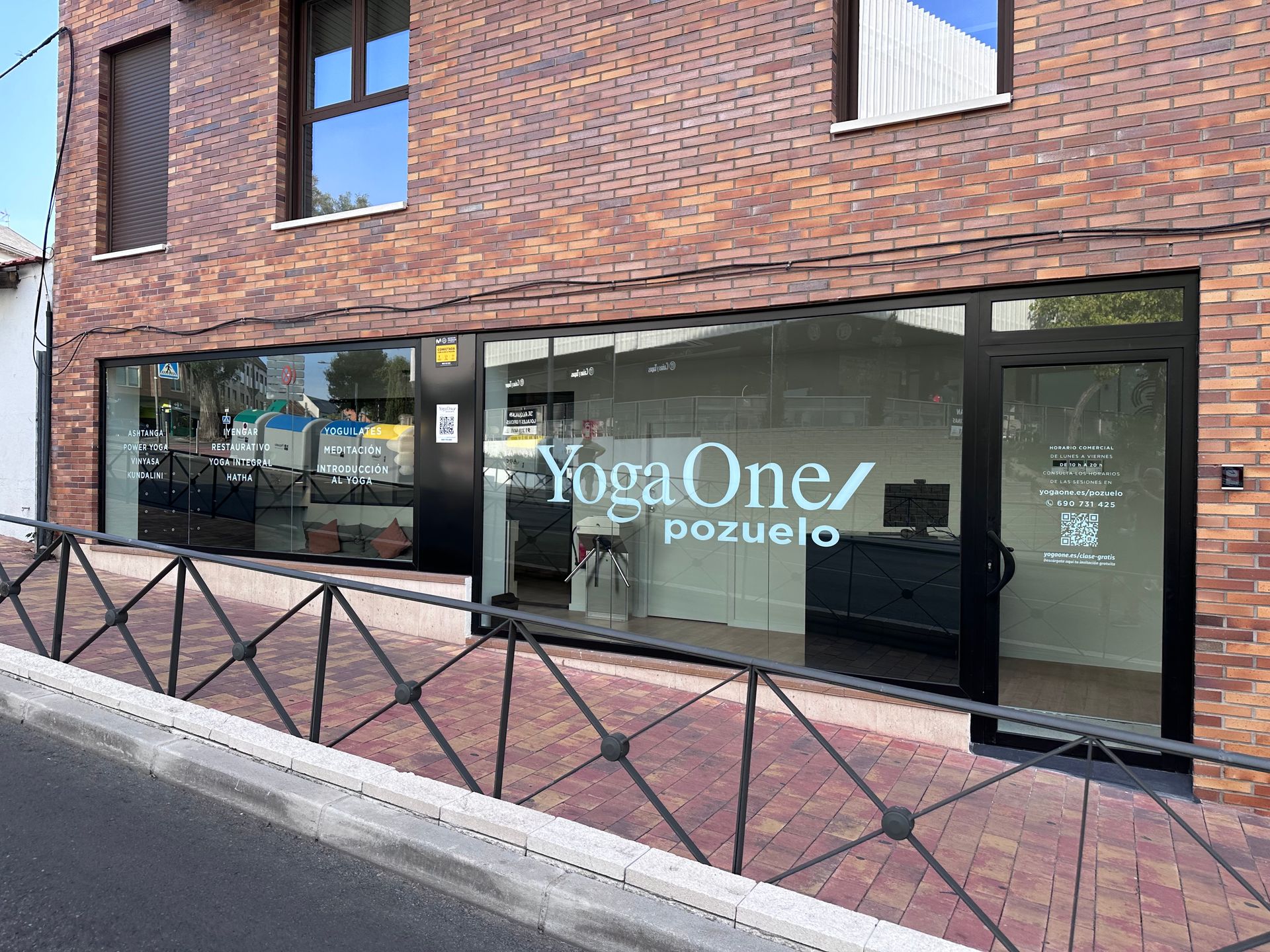 club hero background with the club room