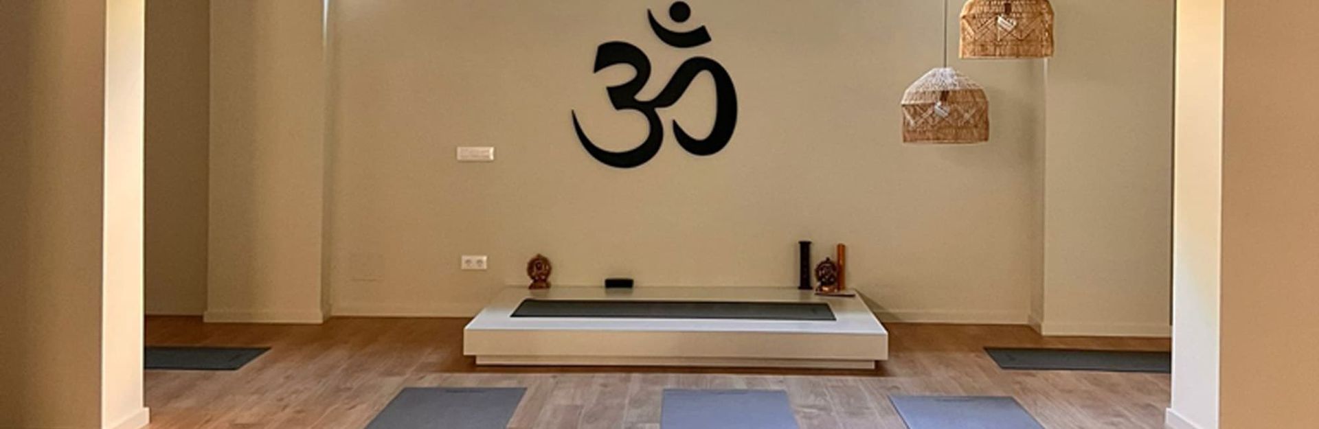 club hero background with the club room